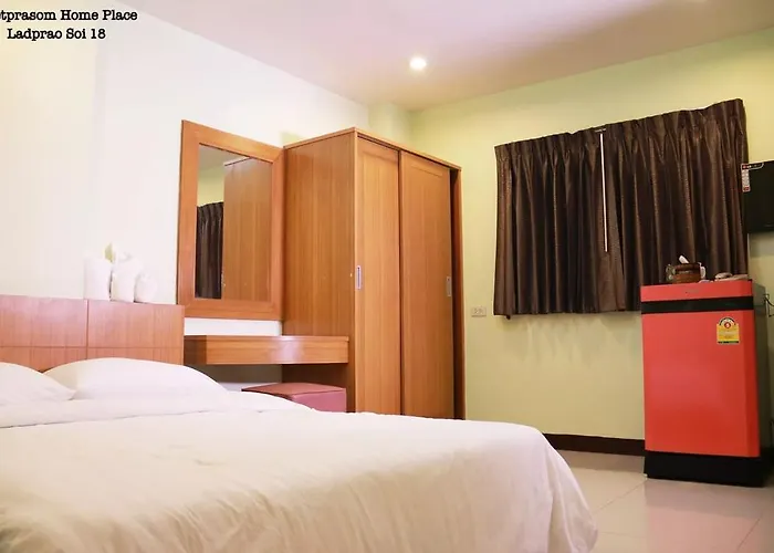 汽车旅馆 Netprasom Homeplace